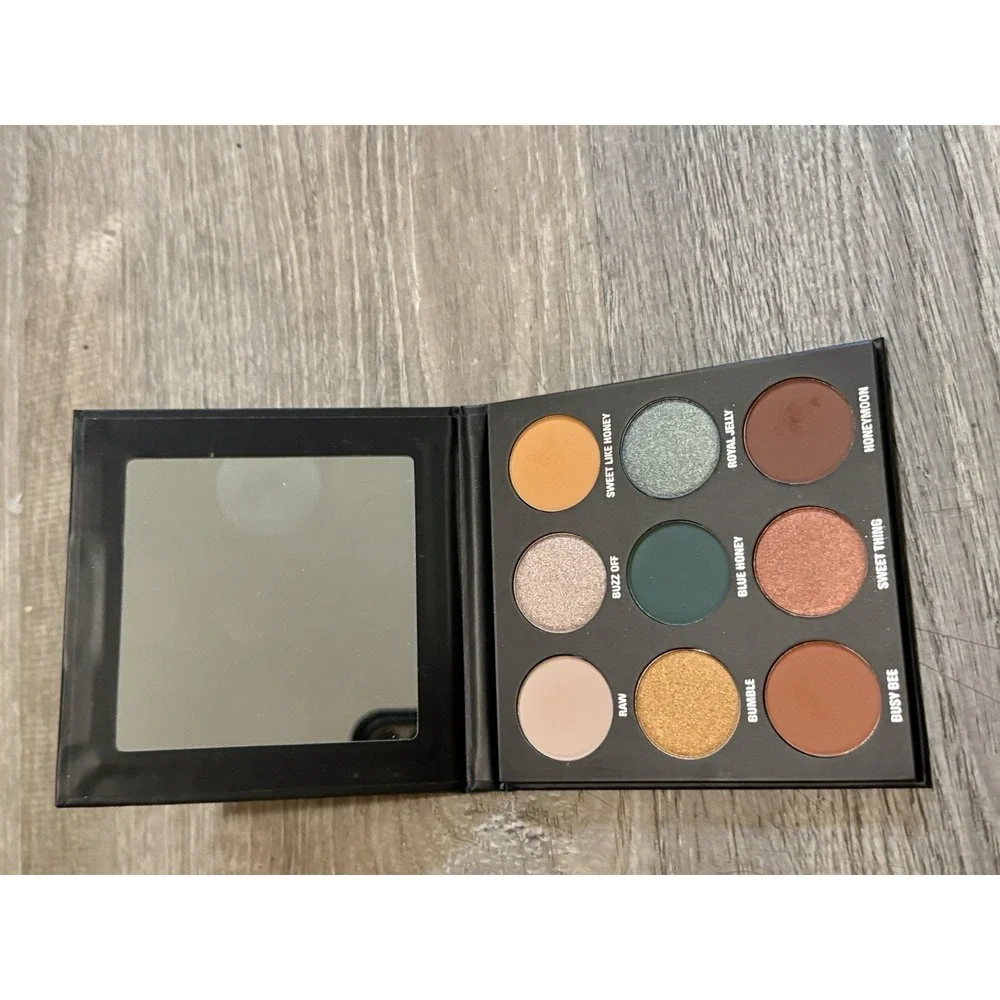 Eyeshadow new authentic